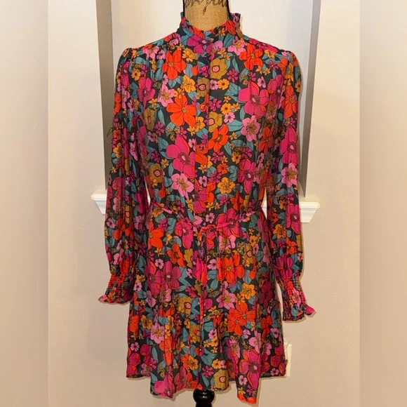 Fate NWT Full in Bloom long balloon sleeve ruffle button down tie waist dress, M - Picture 7 of 11